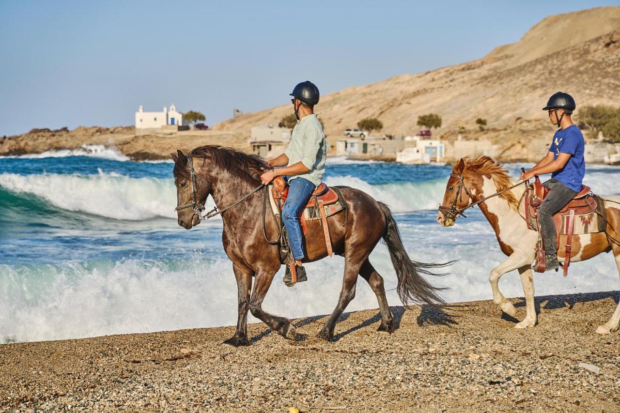 Ultramare Superior Suites With Seaview Mykonos Town Bagian luar foto