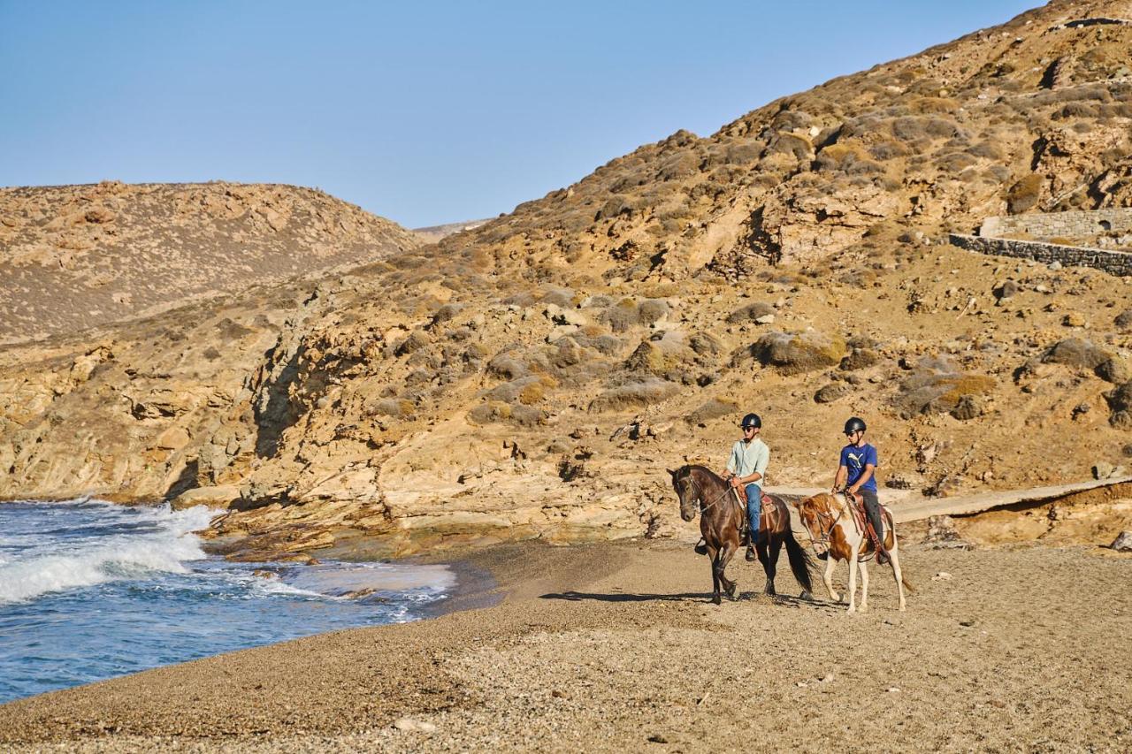 Ultramare Superior Suites With Seaview Mykonos Town Bagian luar foto